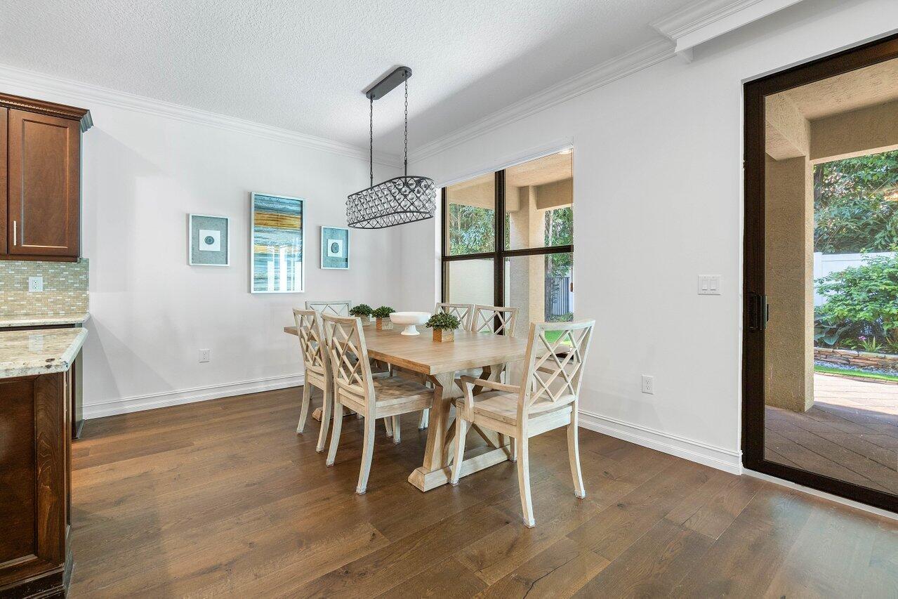 8084 Baltic Amber Road