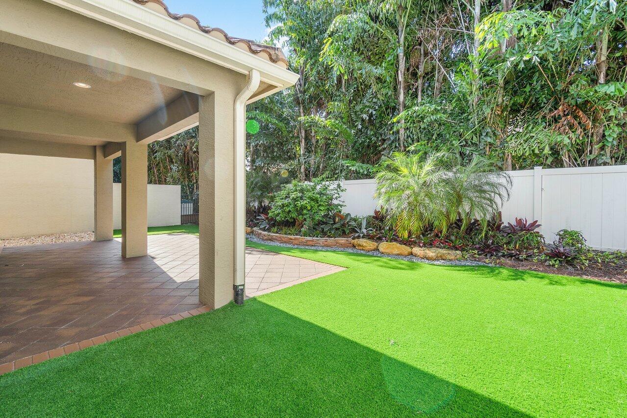 8084 Baltic Amber Road