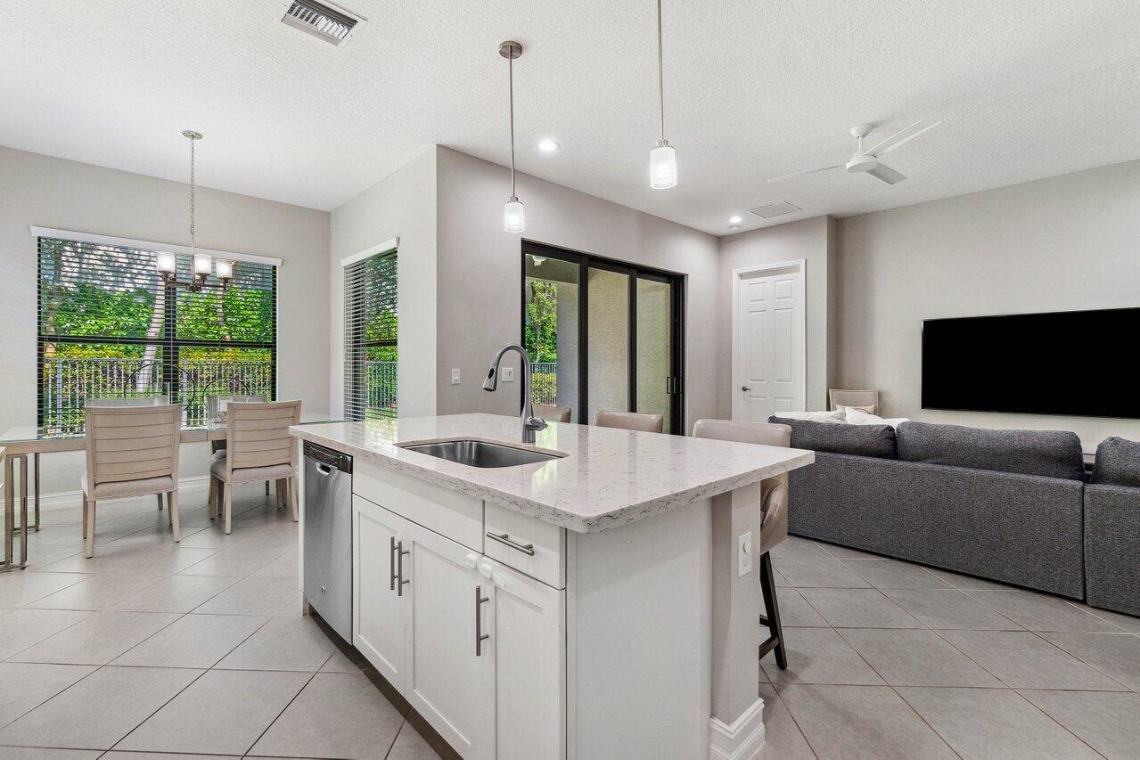 13727 Moss Agate Avenue