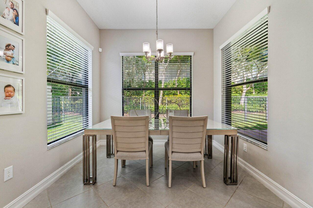 13727 Moss Agate Avenue