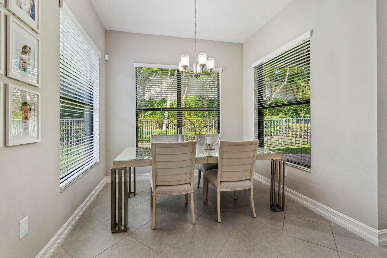 13727 Moss Agate Avenue