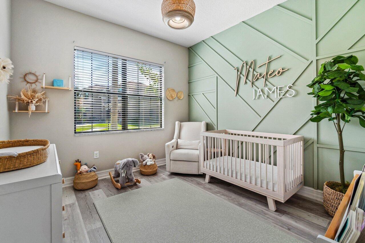 13727 Moss Agate Avenue