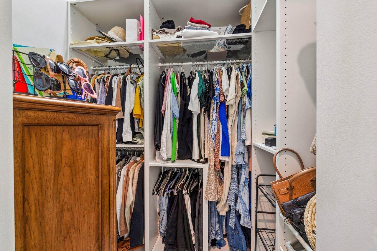 13727 Moss Agate Avenue