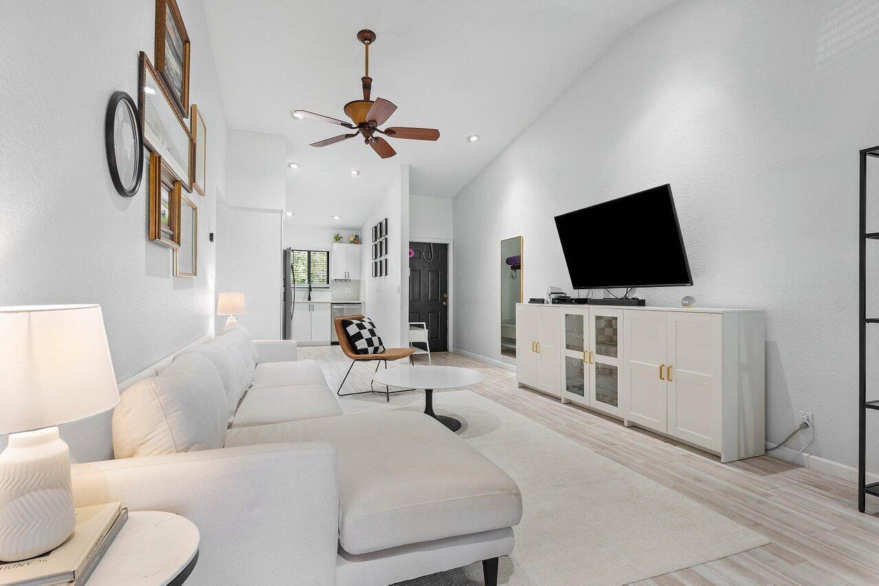 2950 Olivewood Terrace 210