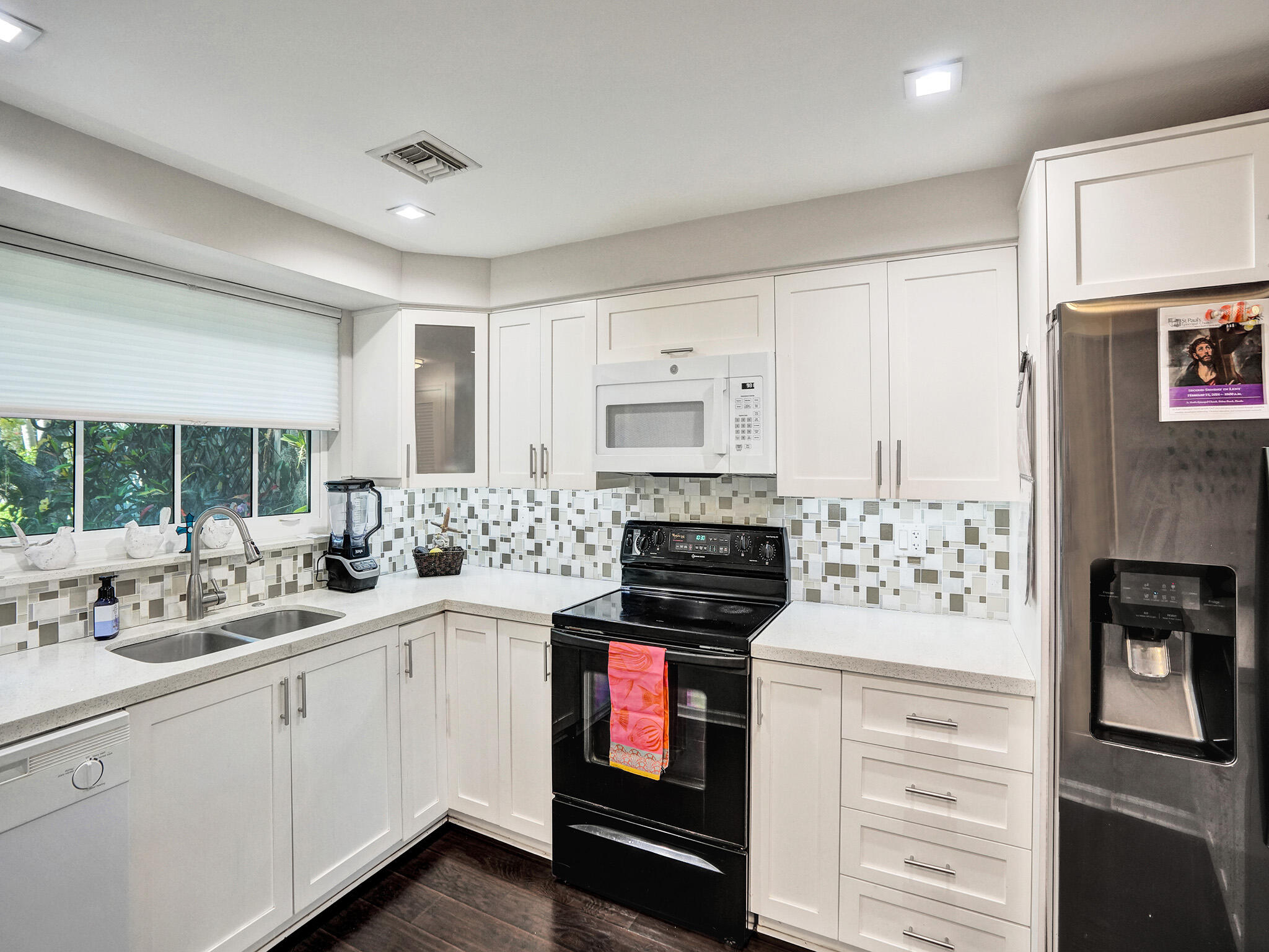 6590 N Ocean Boulevard 9