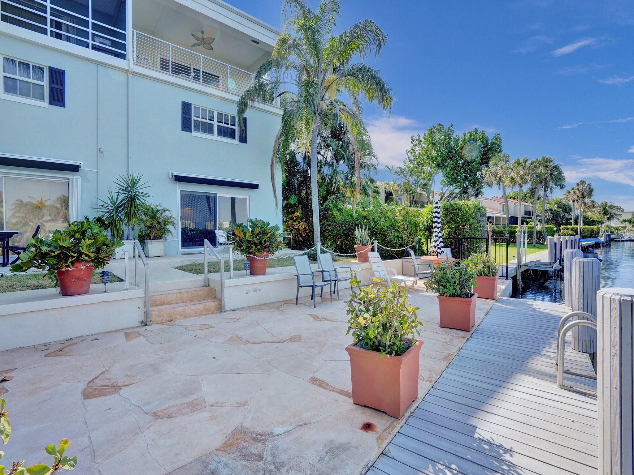 6590 N Ocean Boulevard 9