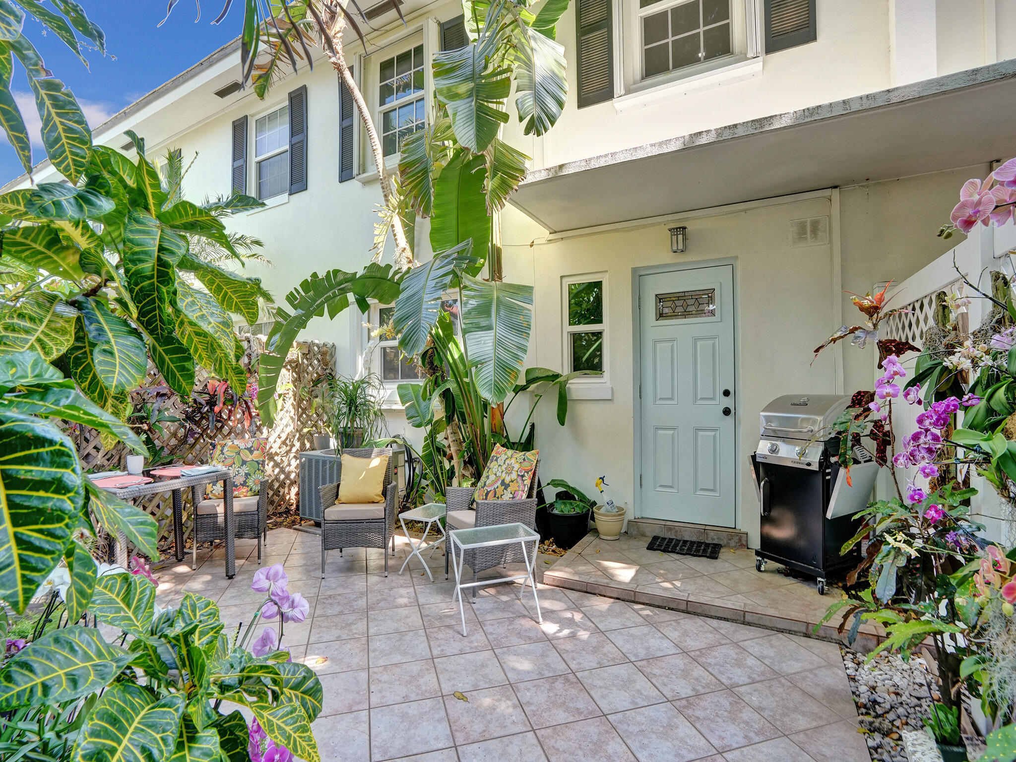 6590 N Ocean Boulevard 9