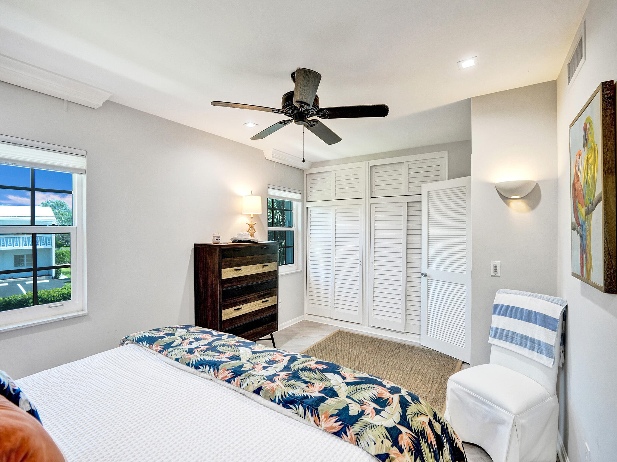 6590 N Ocean Boulevard 9