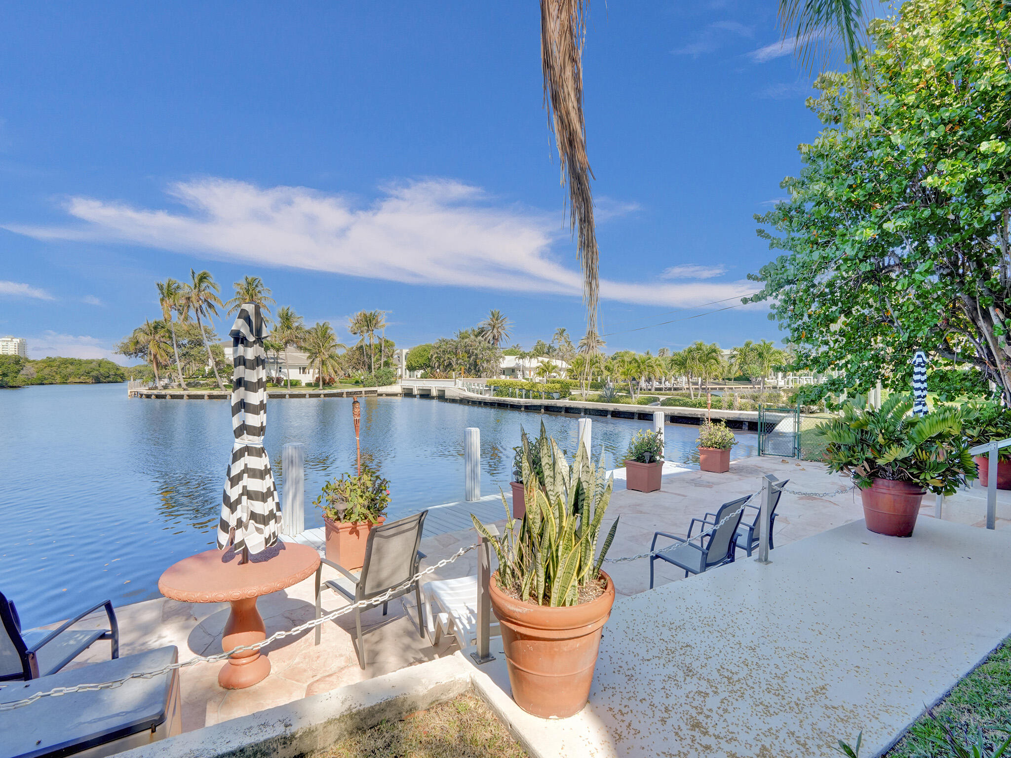 6590 N Ocean Boulevard 9