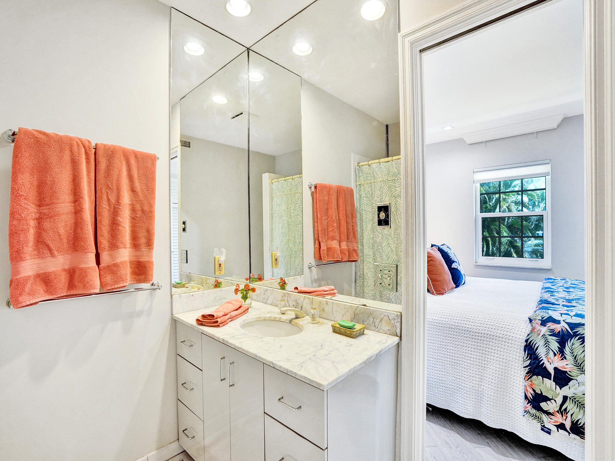 6590 N Ocean Boulevard 9