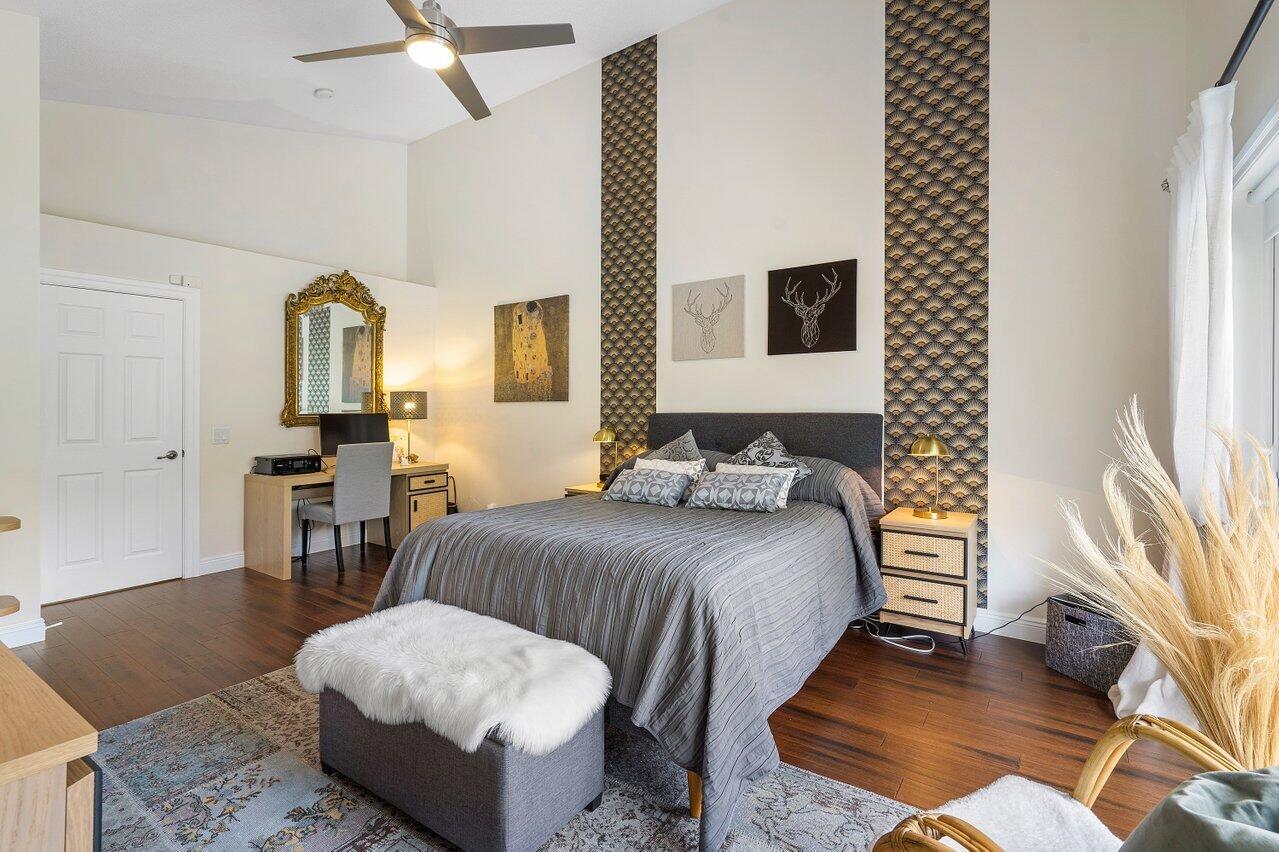 2943 E Abiaca Circle