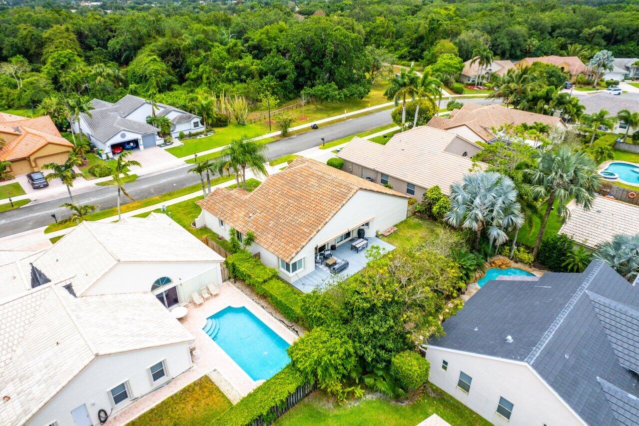 2943 E Abiaca Circle