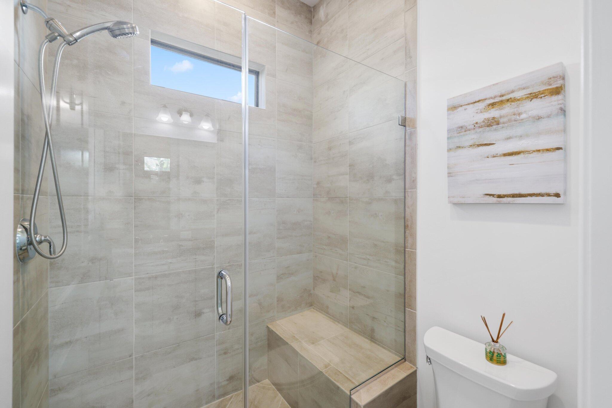 2751 NW 70th Boulevard