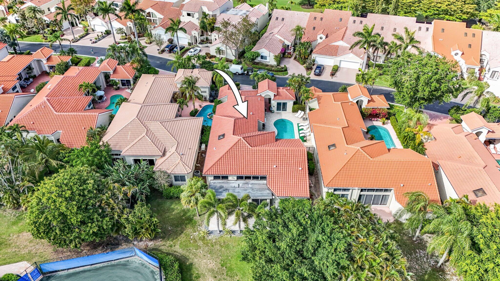 7434 Campo Florido