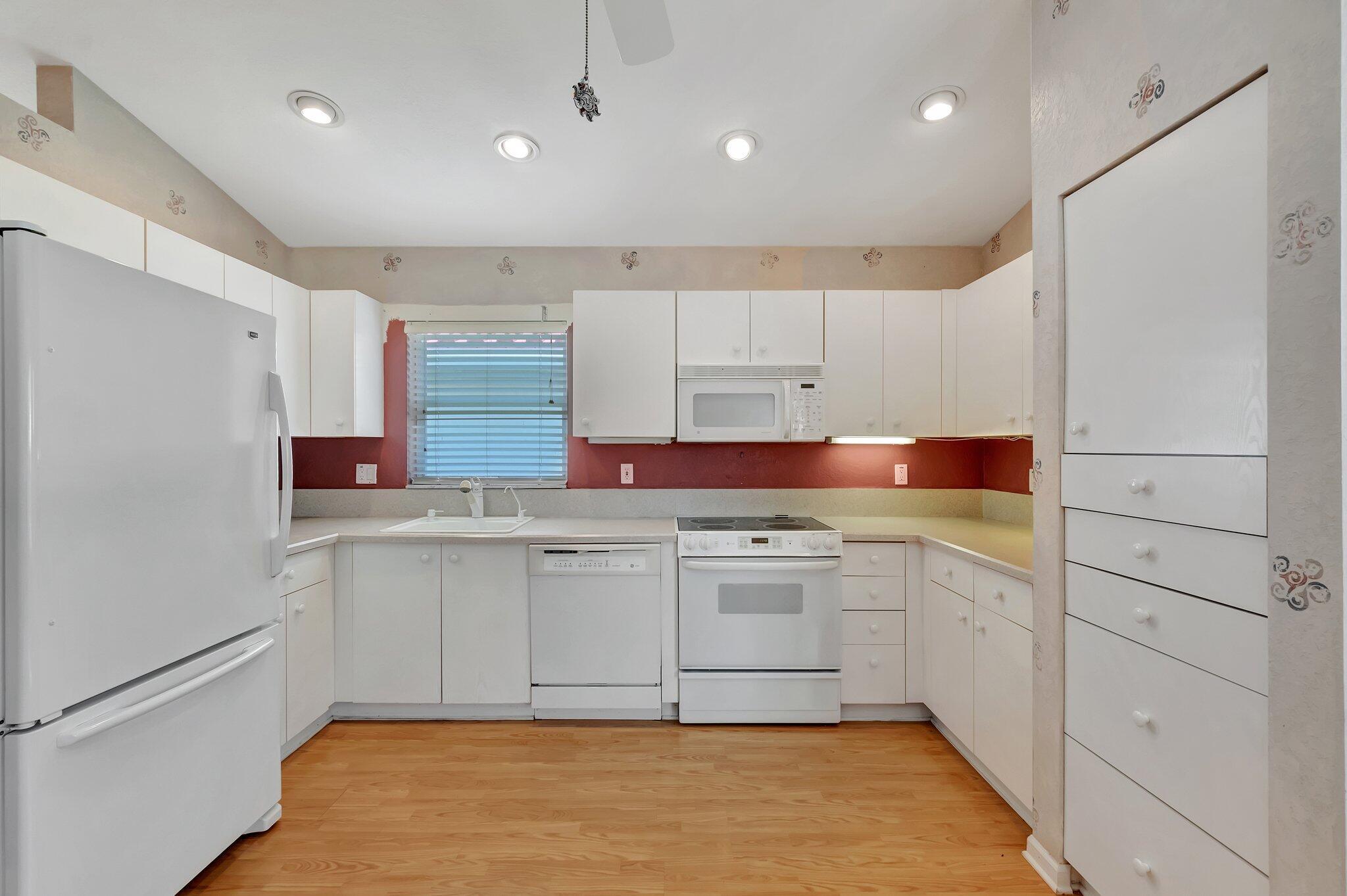 7236 Granville Avenue