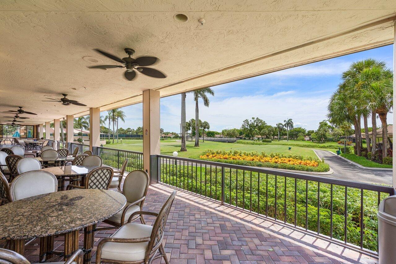 5295 10th Fairway Drive 3