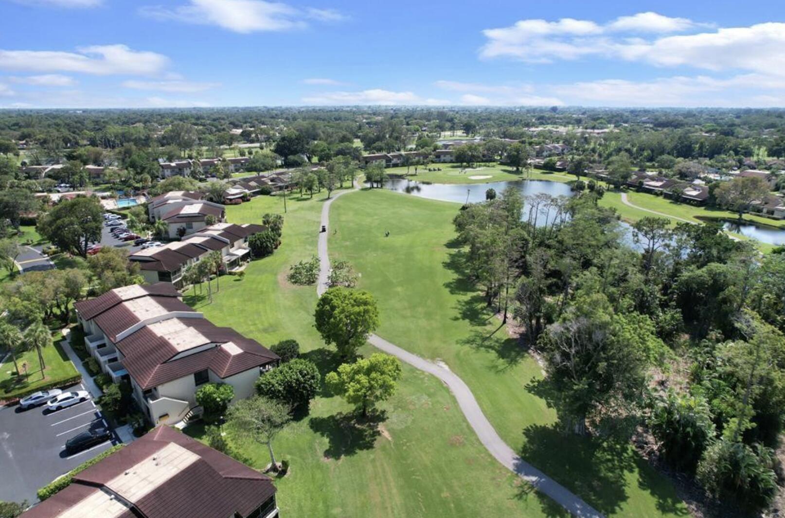 8425 Casa Del Lago 21 H