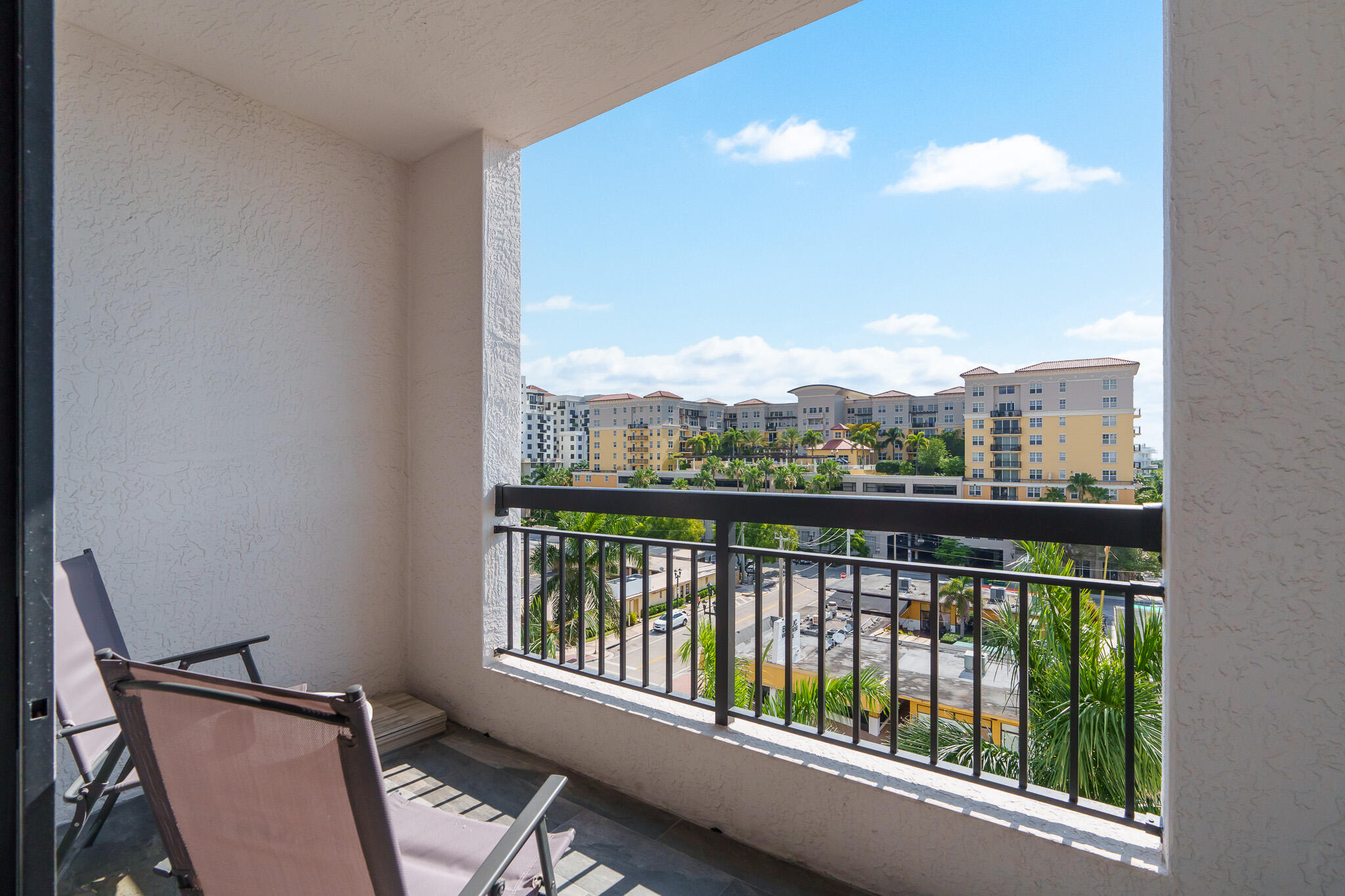 233 S Federal Highway 611, Boca Raton Unit: 611