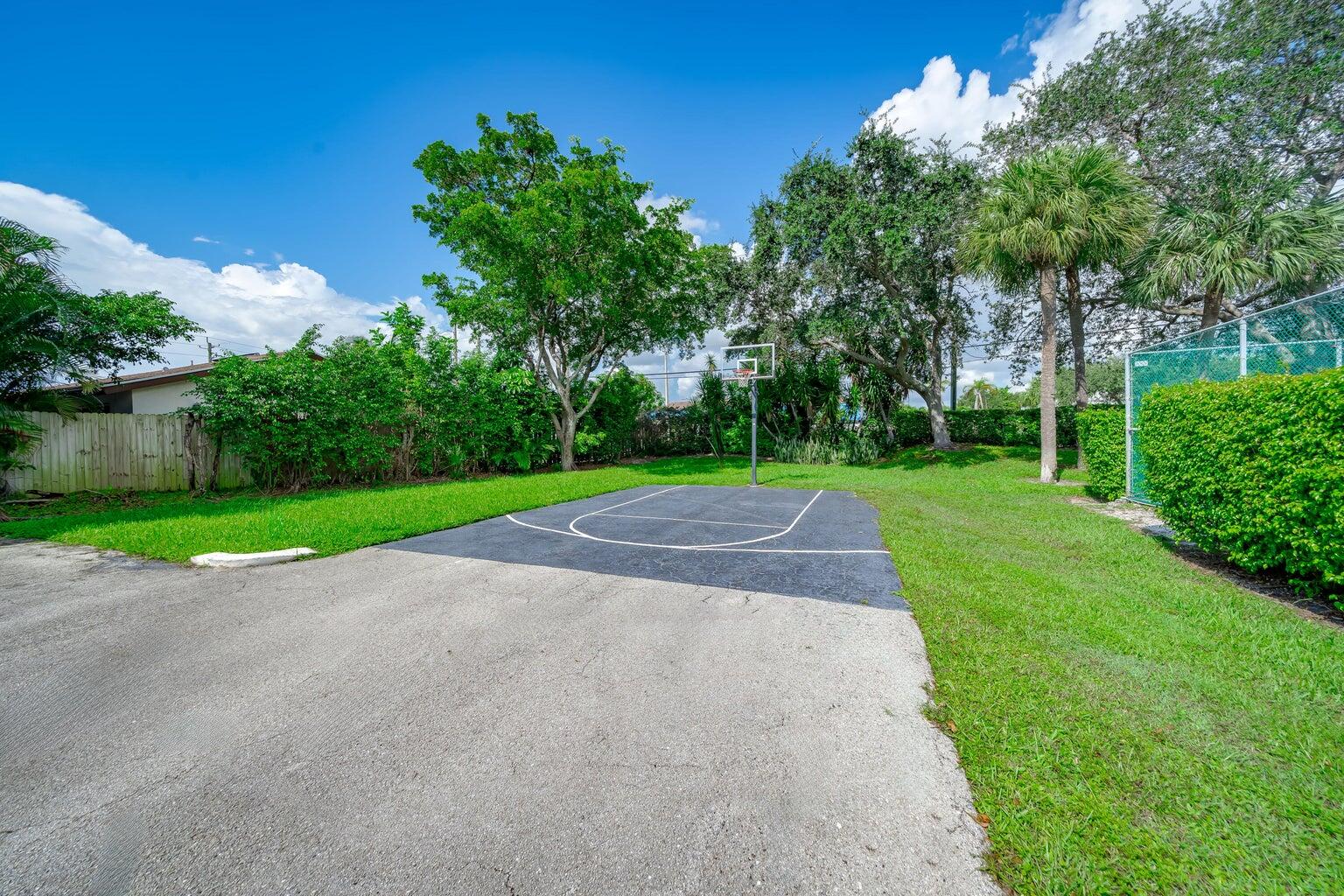 3939 NE 5th Avenue D103, Boca Raton Unit: D103