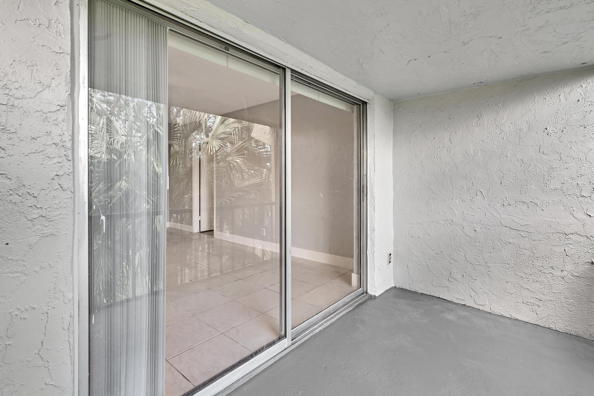 450 NW 20th Street 312, Boca Raton Unit: 312