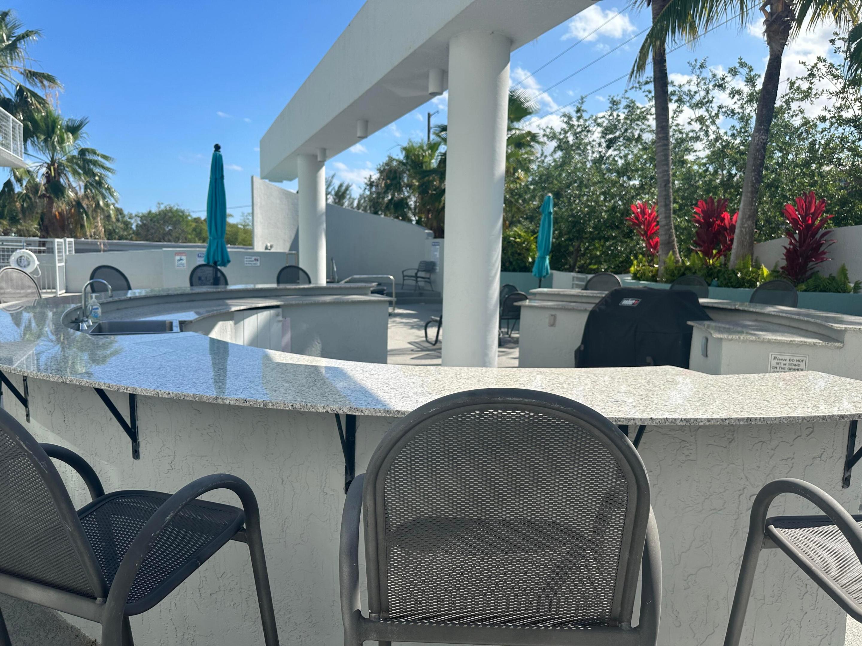 185 NE 4th Avenue, 209, Delray Beach Unit: 209