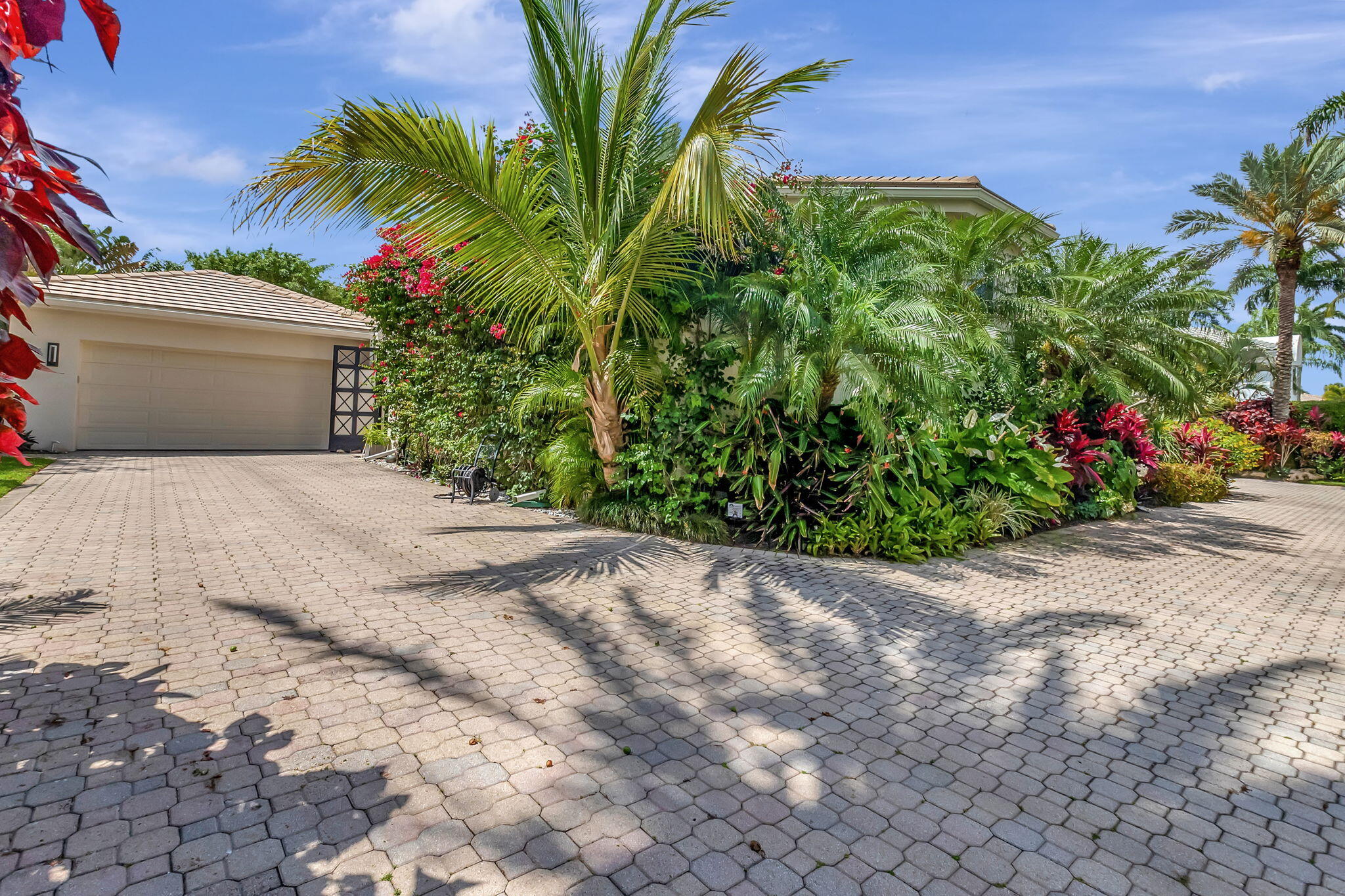 17070 Royal Cove Way