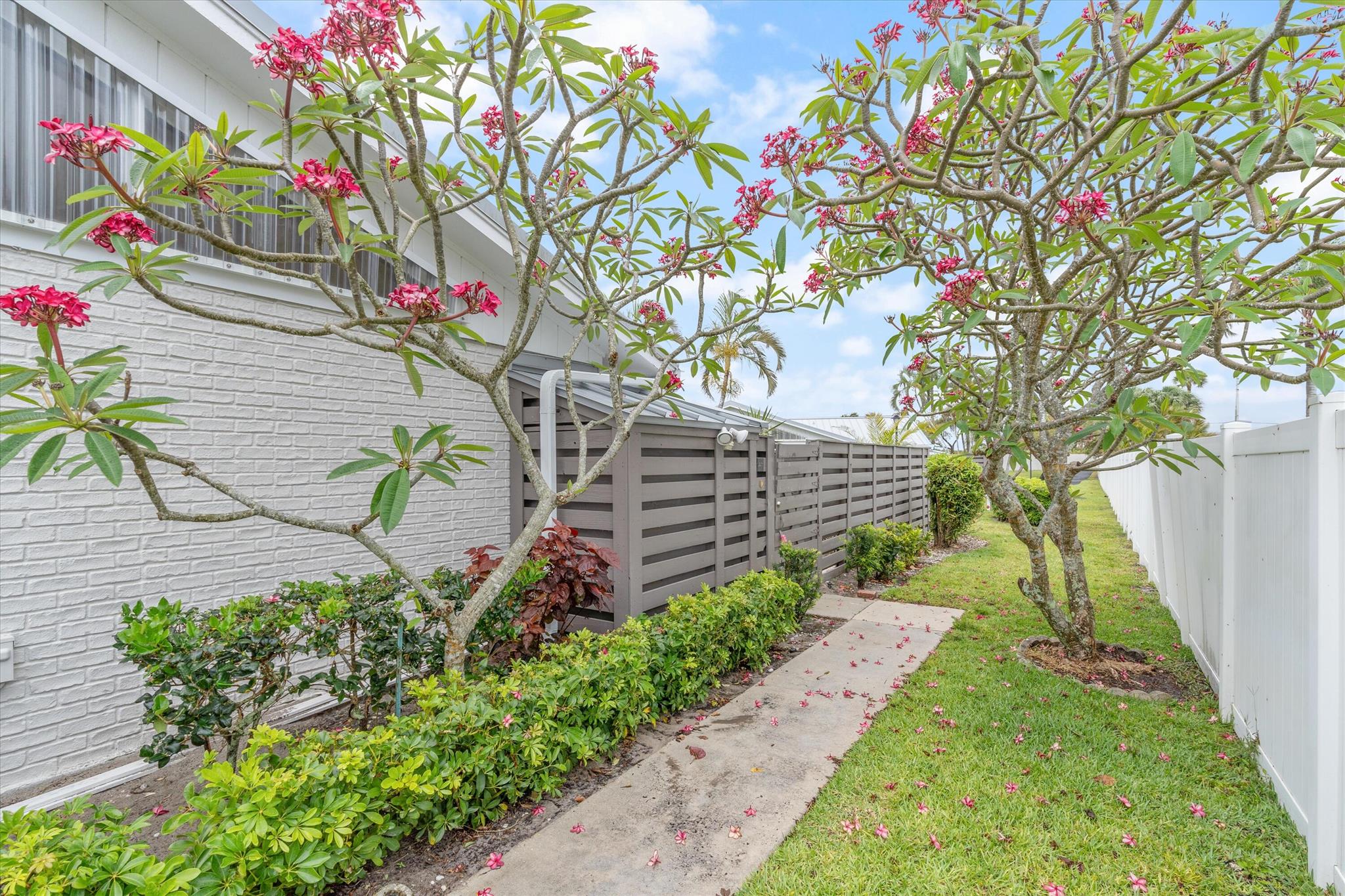 1801 S Us Highway 1 15d