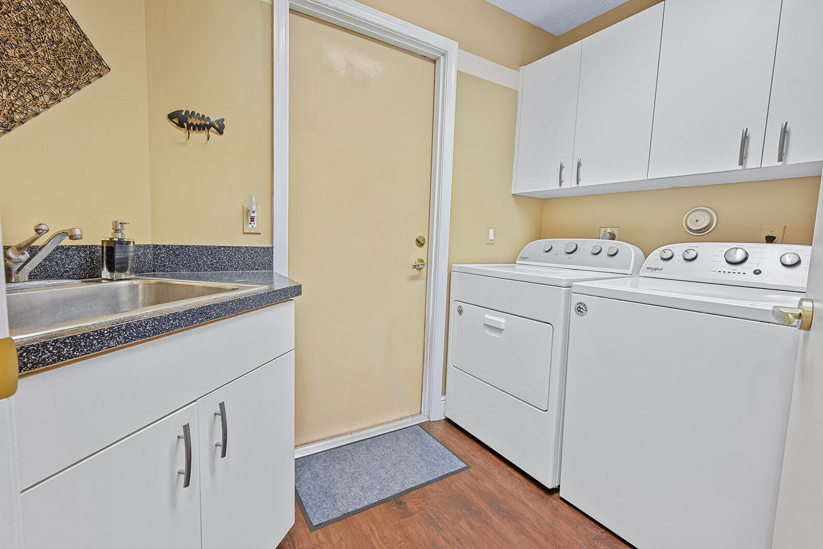 10624 Avenida Santa Ana