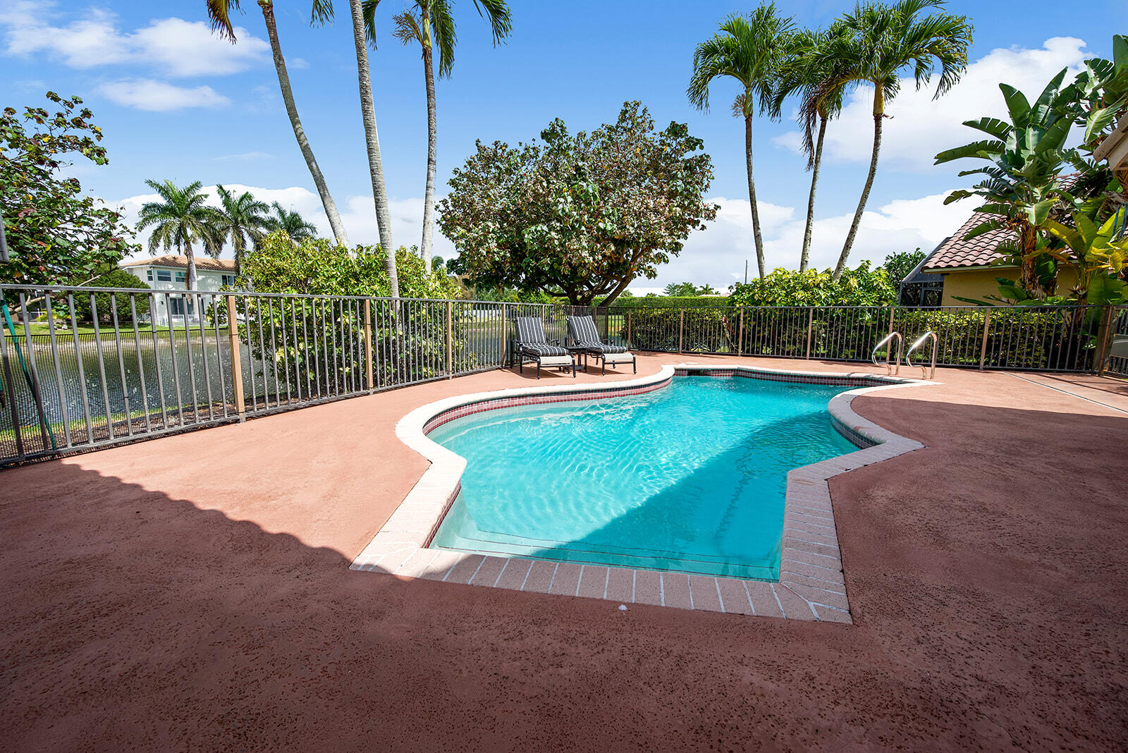 10624 Avenida Santa Ana