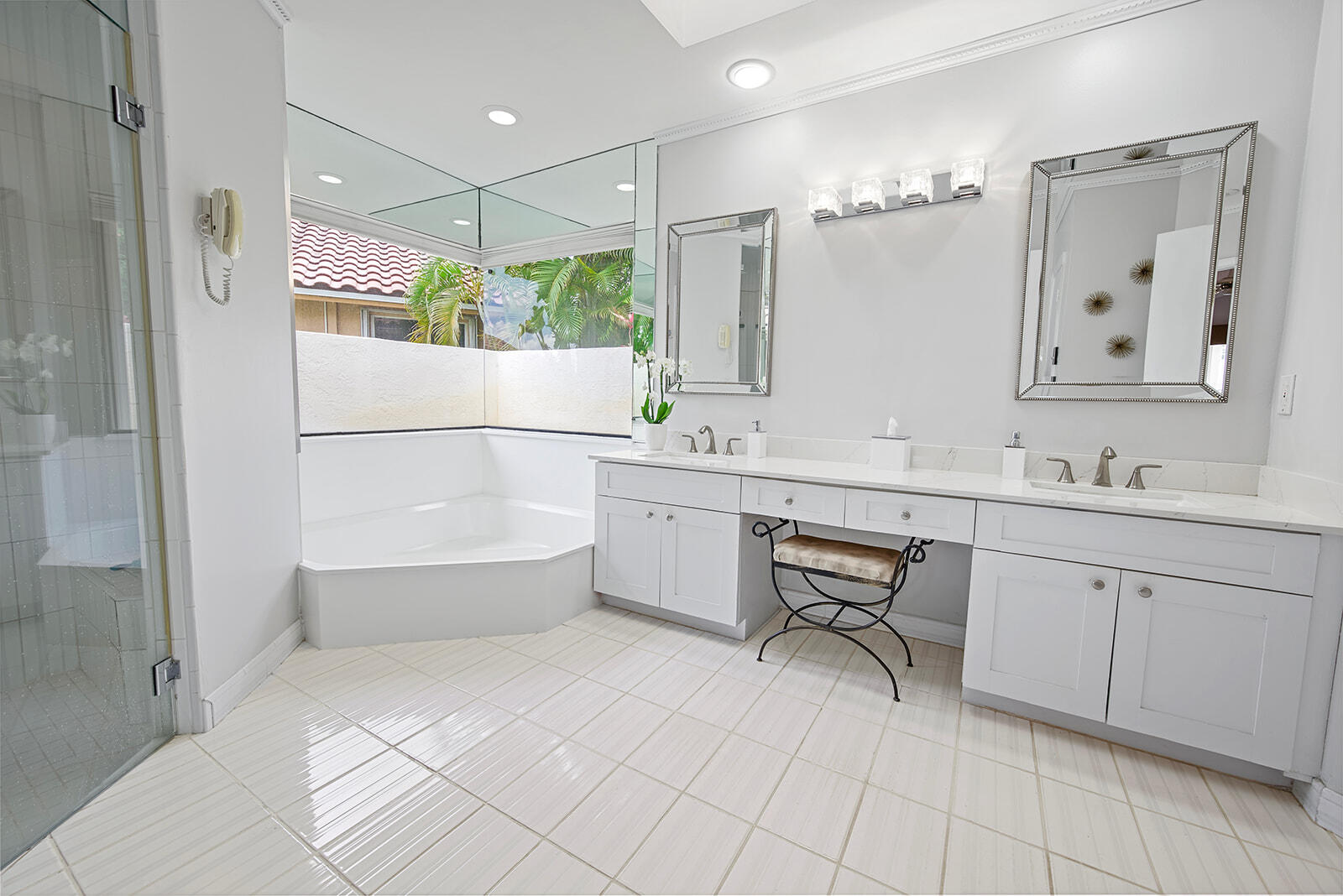 10624 Avenida Santa Ana