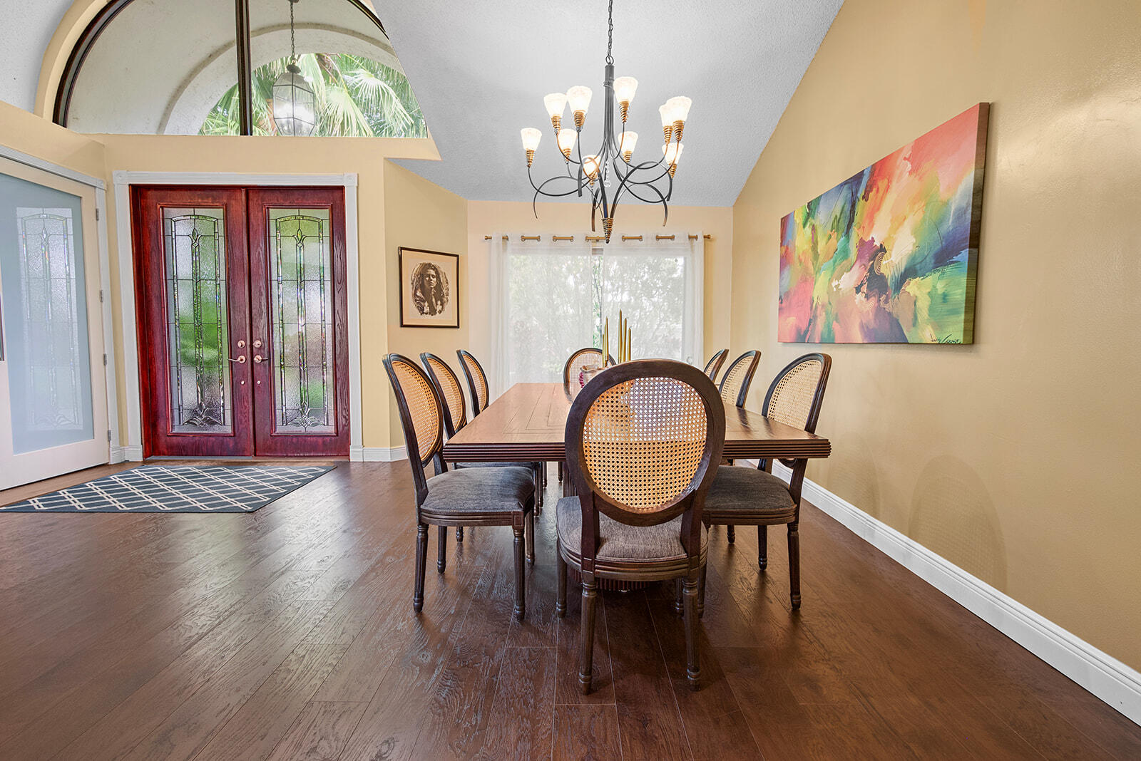 10624 Avenida Santa Ana