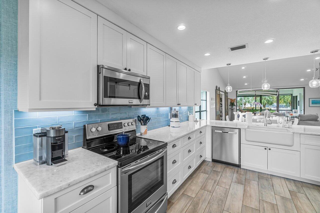 39 Eastgate Drive B