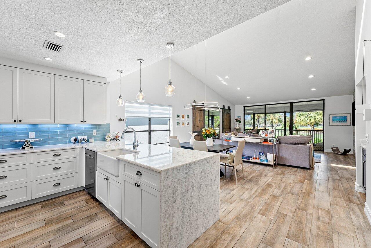 39 Eastgate Drive B