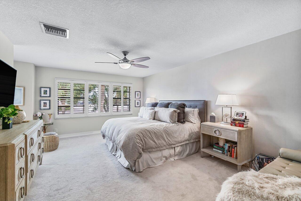 39 Eastgate Drive B