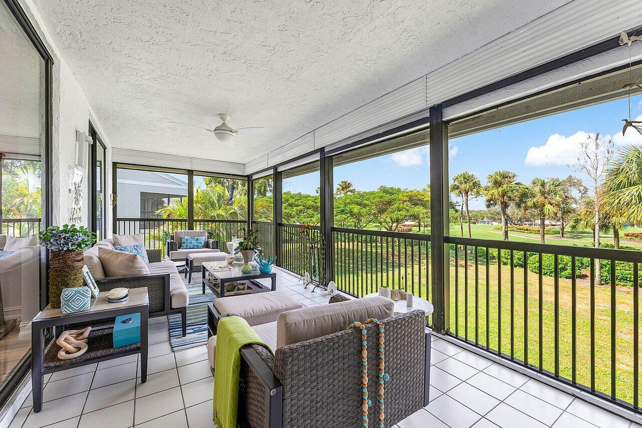 39 Eastgate Drive B