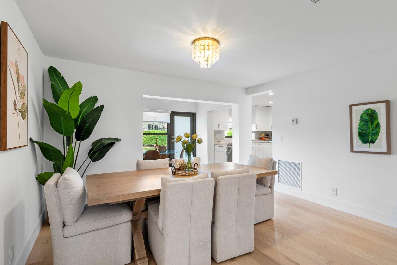 4872 Dovewood Circle A