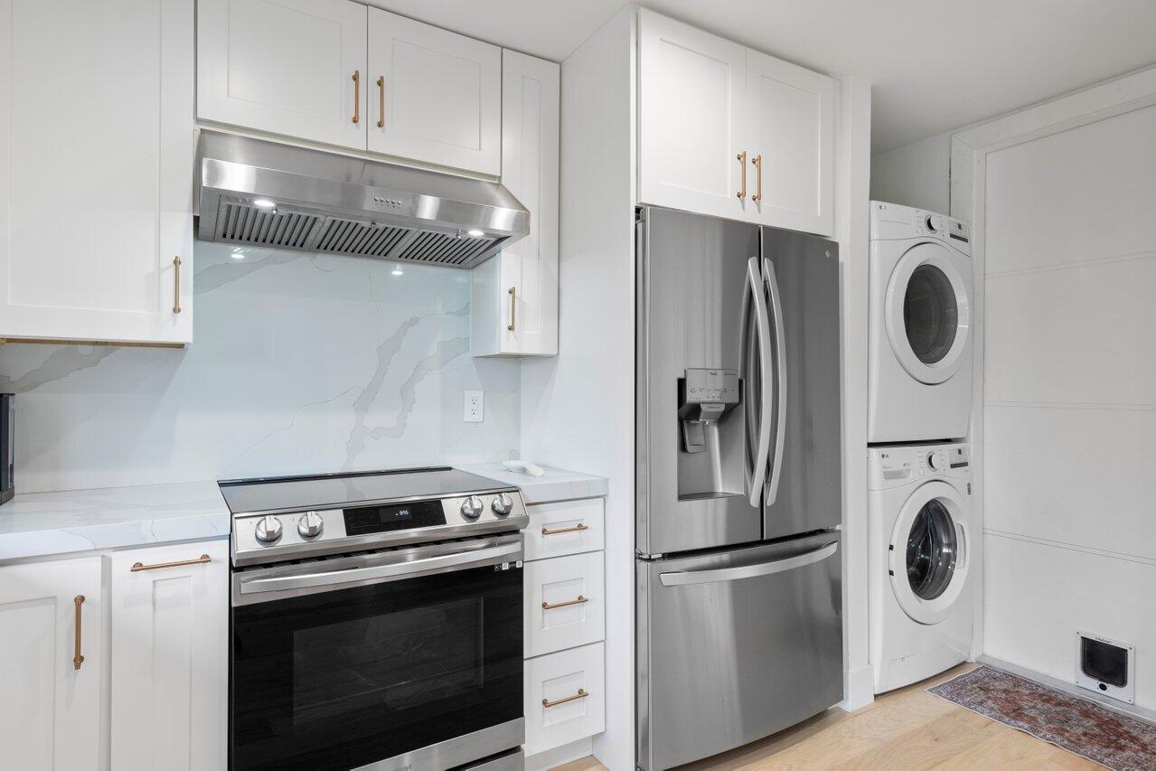 4872 Dovewood Circle A