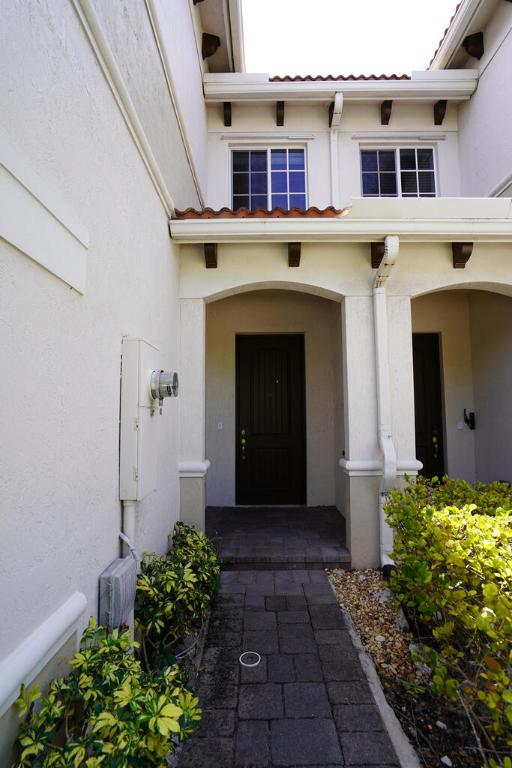 363 SE 1st Drive, Deerfield Beach