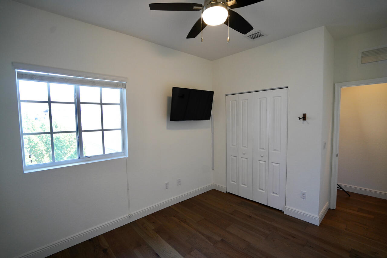 363 SE 1st Drive, Deerfield Beach