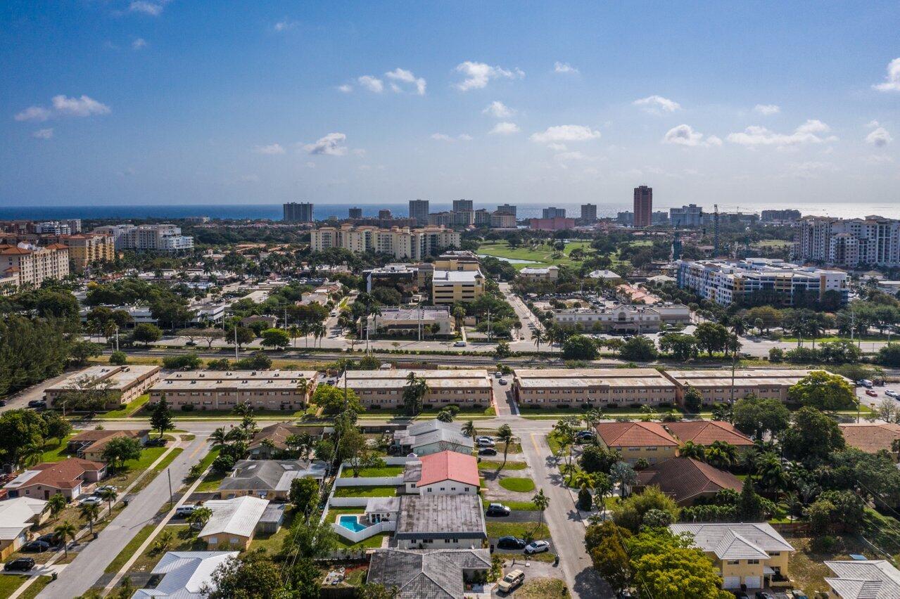 209 SW 6th Street 209, Boca Raton Unit: 209