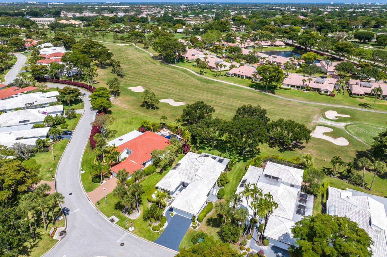 3 Estate Drive