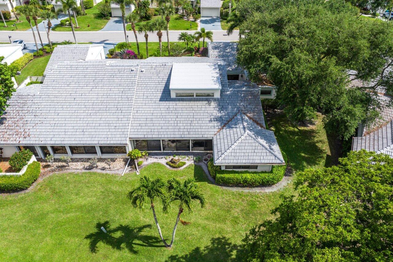 11 Cambridge Drive