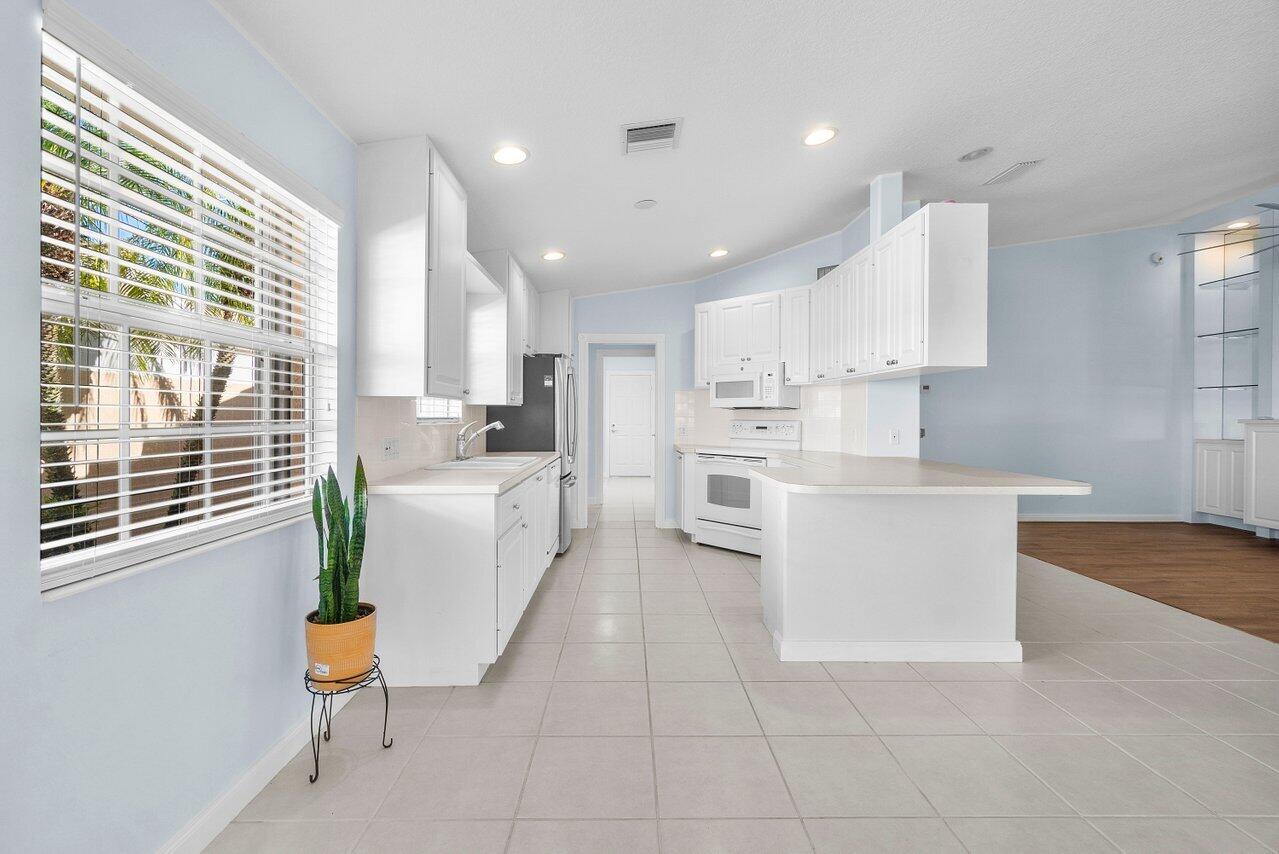 8097 Montserrat Place 8097