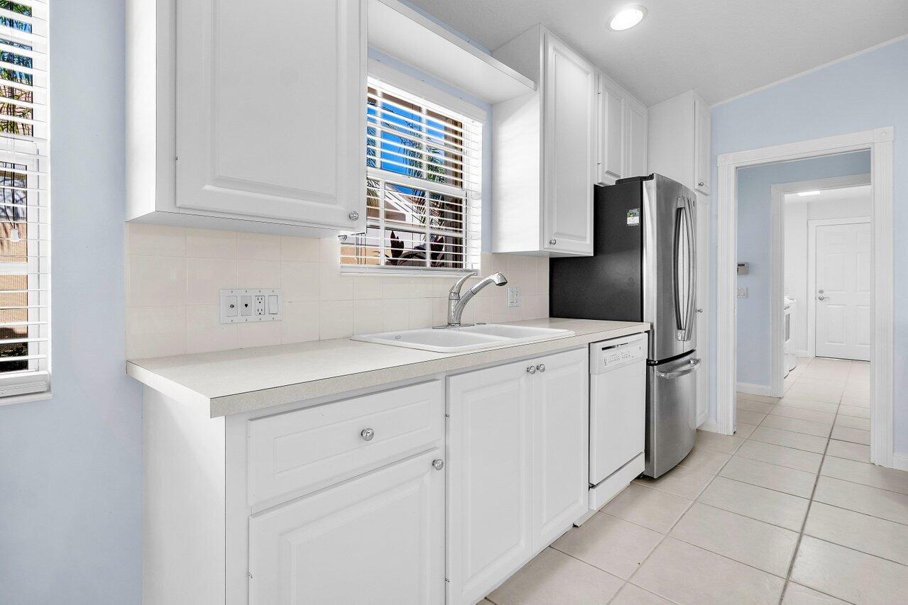 8097 Montserrat Place 8097