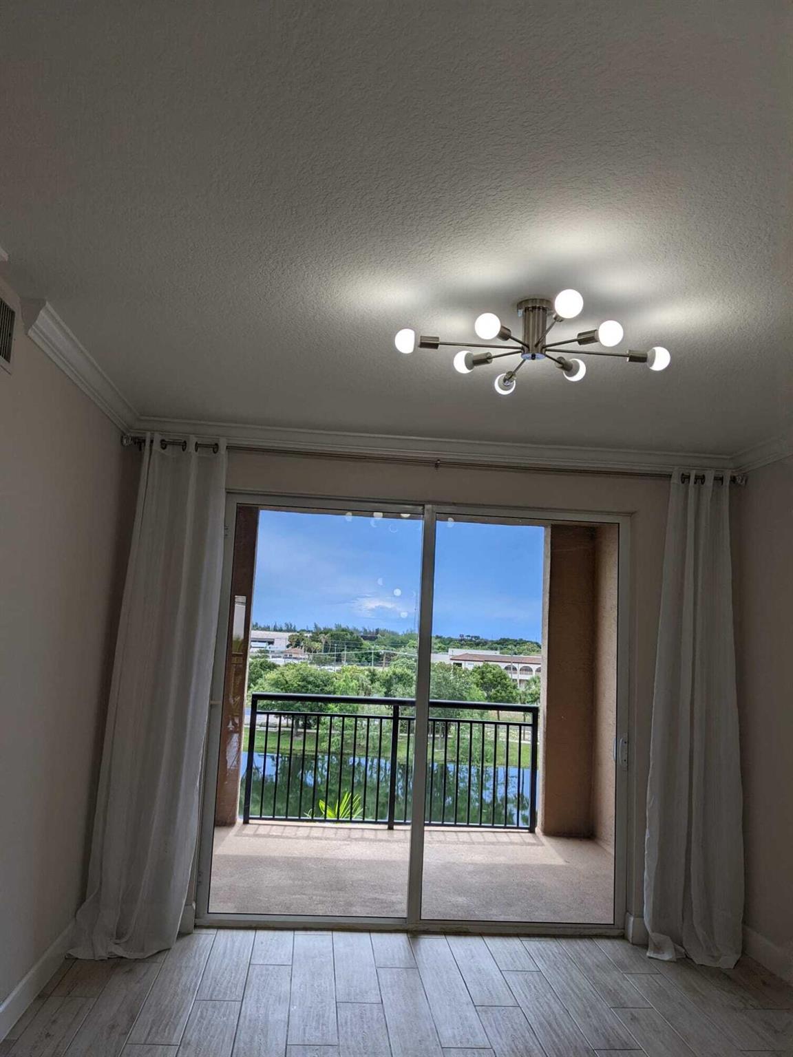 1660 Renaissance Commons Boulevard 2512