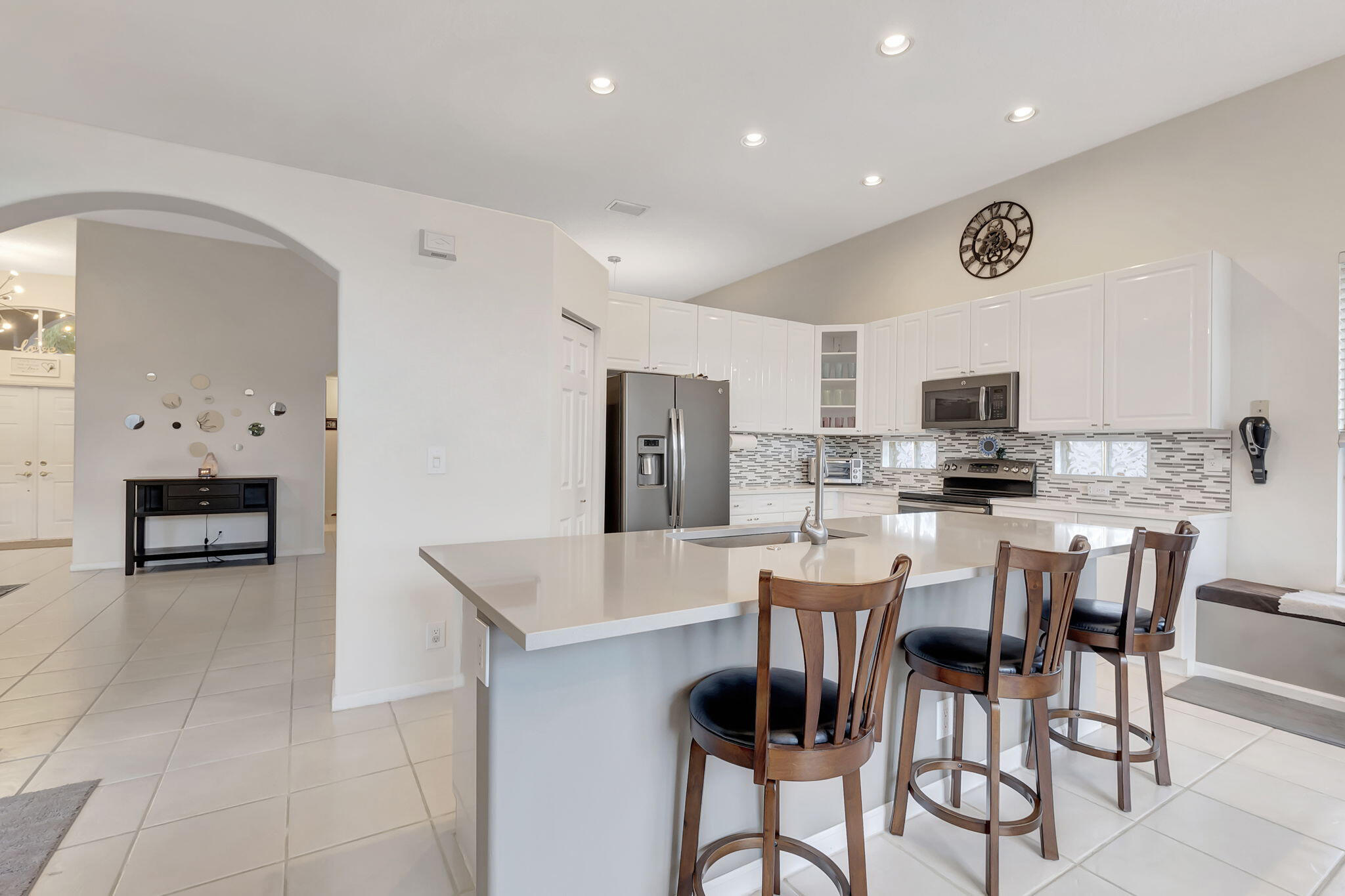 6055 Indian Forest Circle