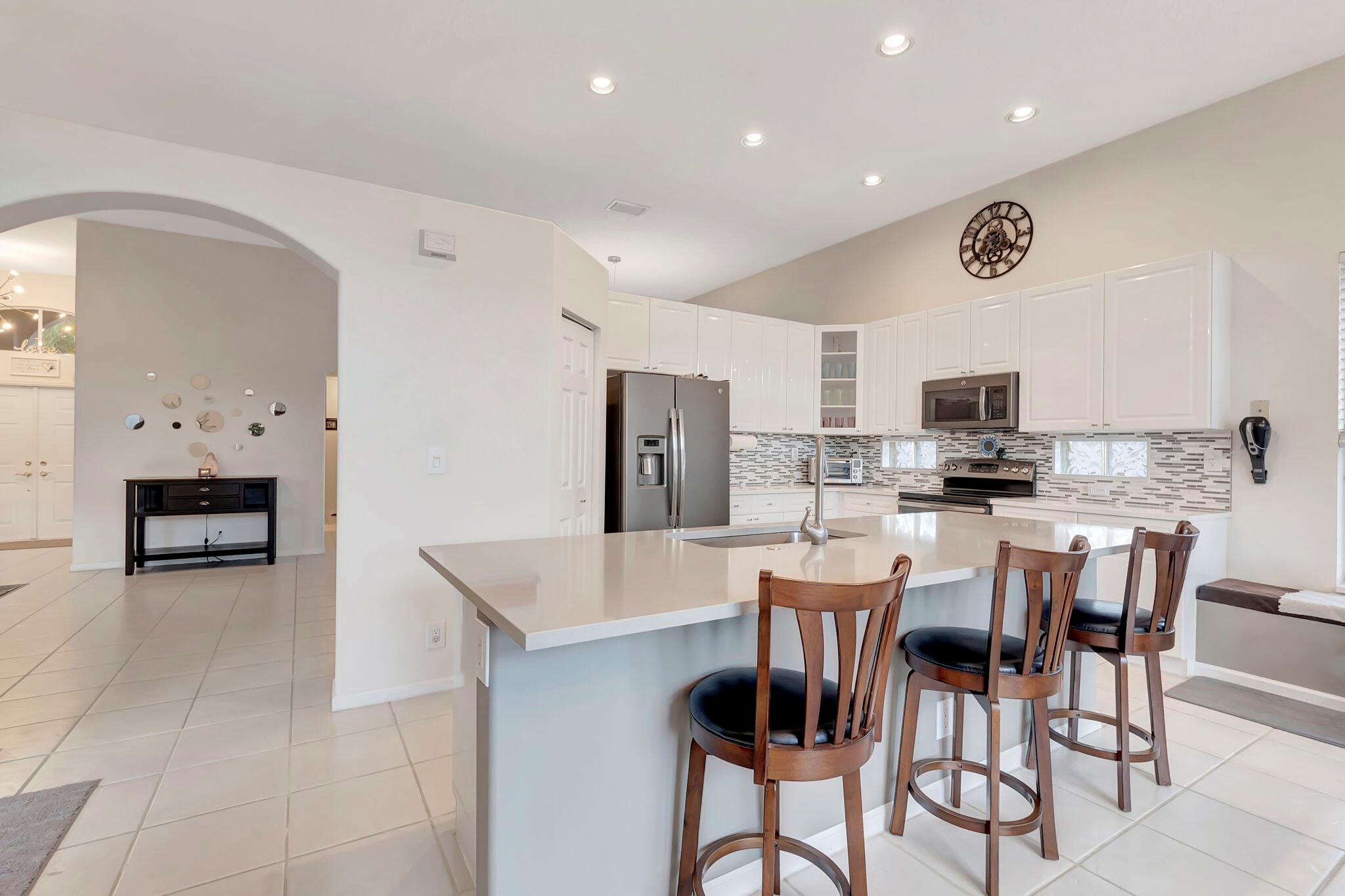 6055 Indian Forest Circle