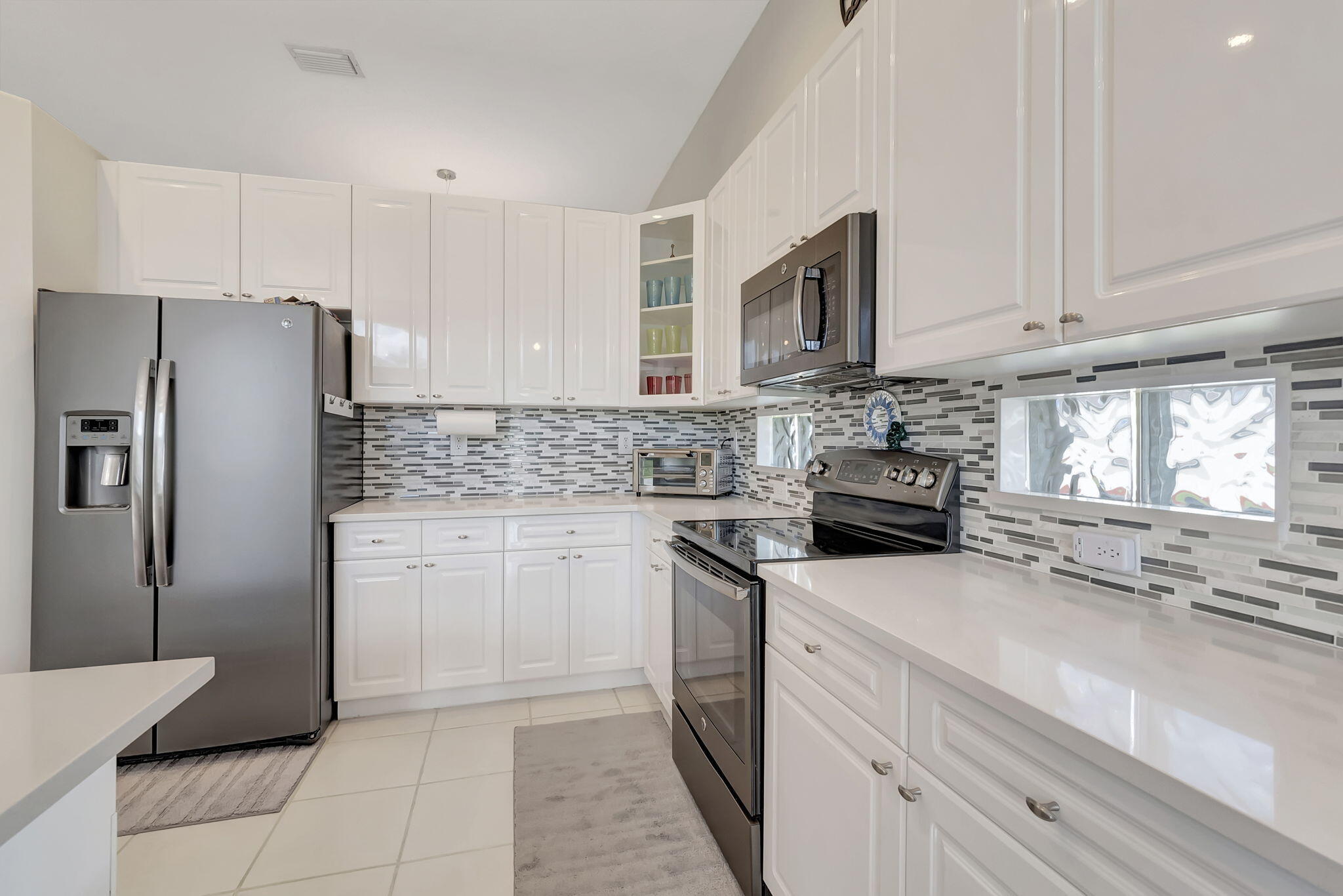 6055 Indian Forest Circle