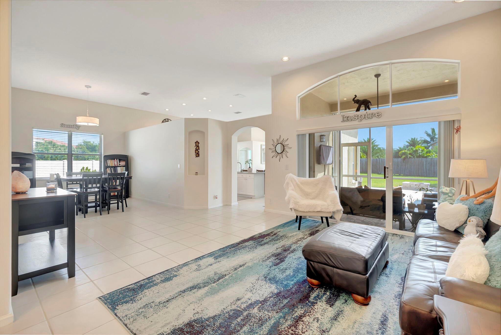 6055 Indian Forest Circle