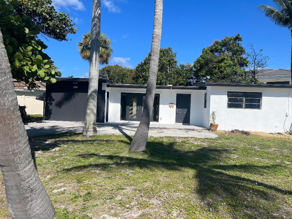 299 NE 5th Street, Boca Raton